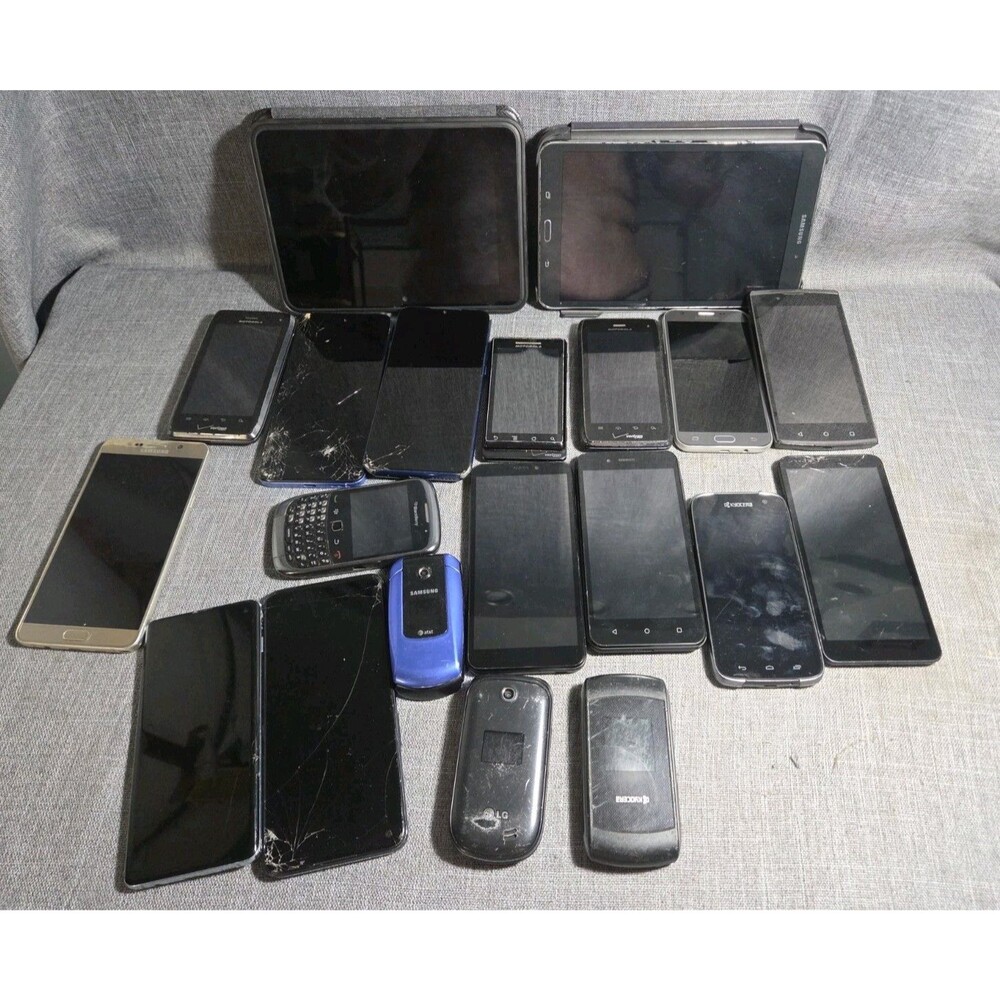 Lot of Mixed Cell Phones and Smartphones , Tablets, for Parts or Repair Samsung